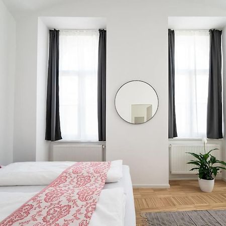 Spacious 2Br Near Attractions By Hm ウィーン エクステリア 写真