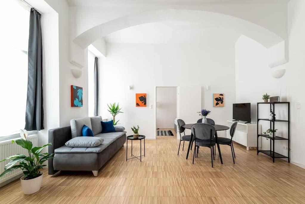 Spacious 2Br Near Attractions By Hm ウィーン エクステリア 写真