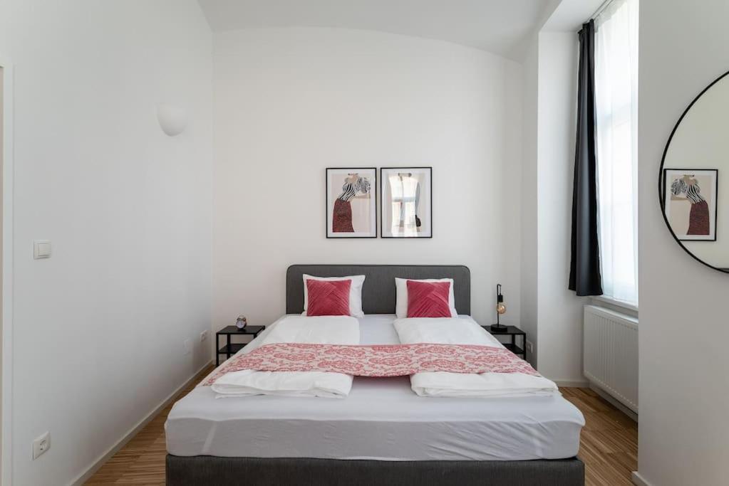 Spacious 2Br Near Attractions By Hm ウィーン エクステリア 写真