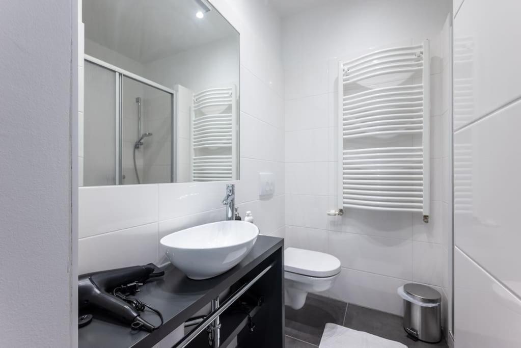 Spacious 2Br Near Attractions By Hm ウィーン エクステリア 写真