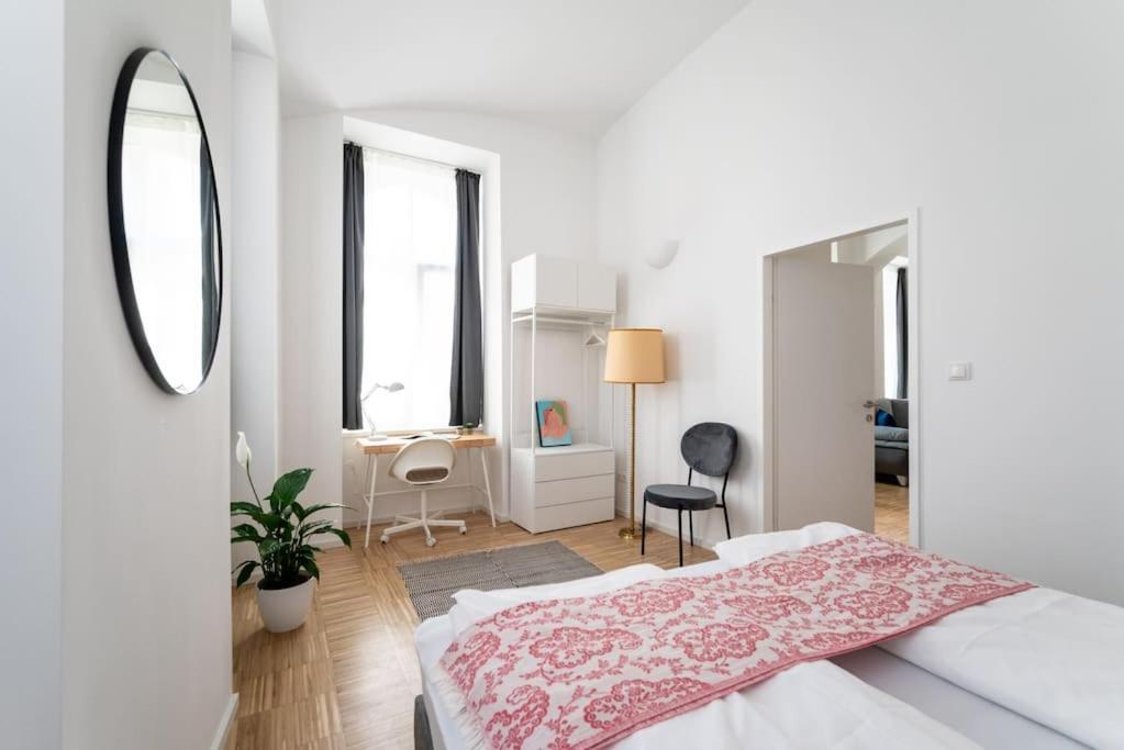 Spacious 2Br Near Attractions By Hm ウィーン エクステリア 写真
