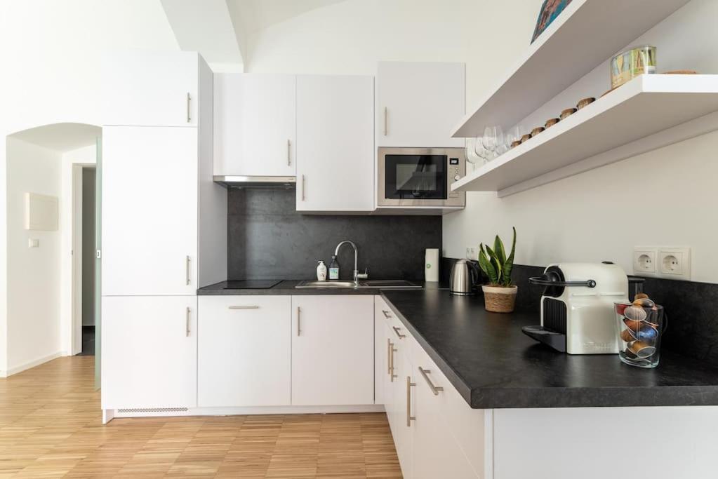 Spacious 2Br Near Attractions By Hm ウィーン エクステリア 写真